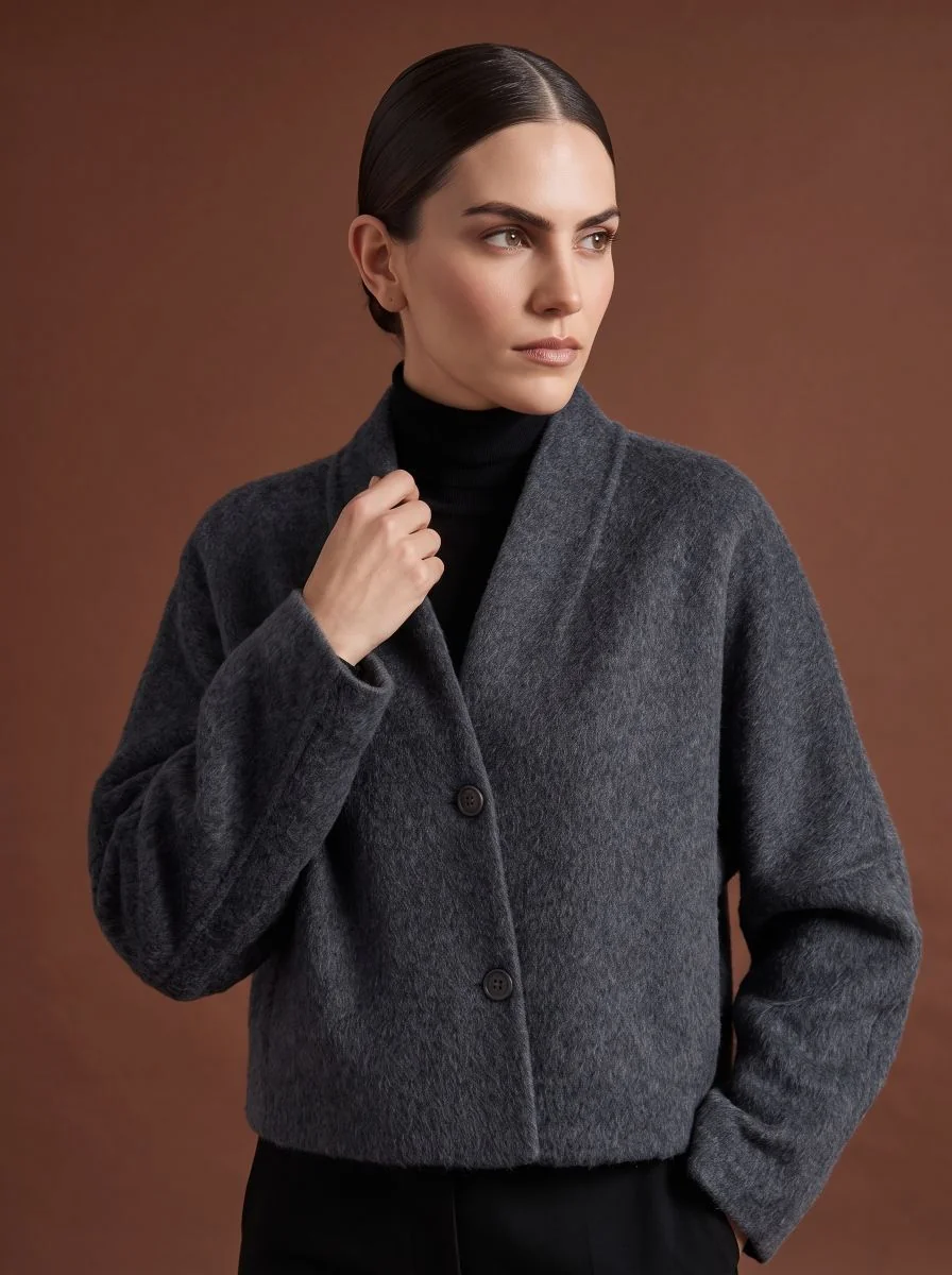 Unlined Wool Blazer detail angle